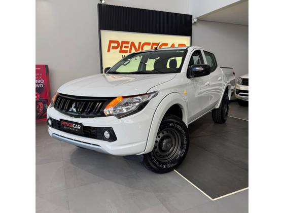 MITSUBISHI L200 TRITON 2.4 16V TURBO DIESEL GL CD 4X4 MANUAL